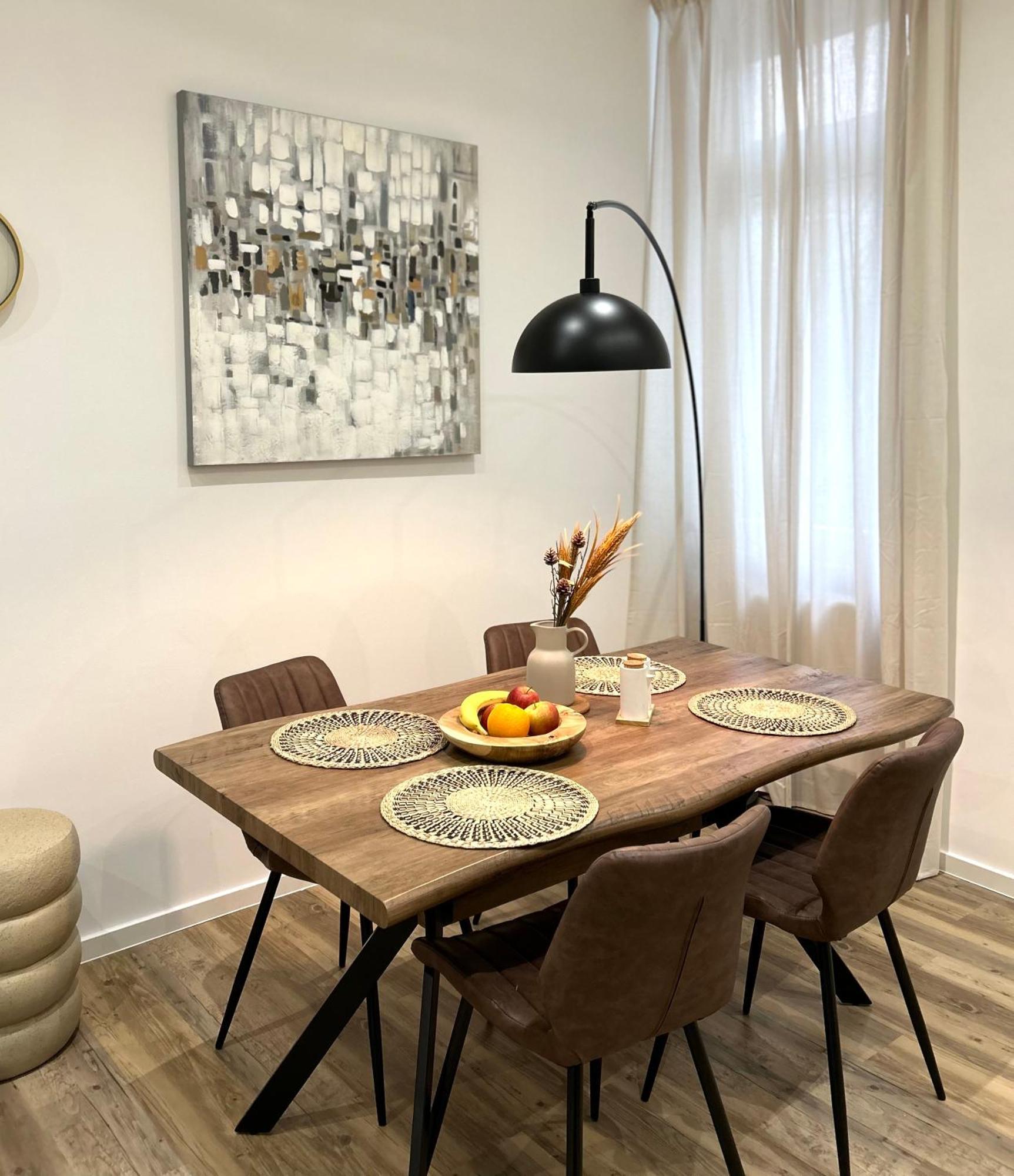 Designer City Apartment In Top Lage Fuer 6 Gaeste Karlsruhe Exterior foto
